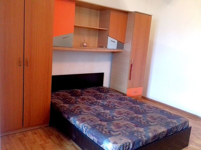 Titan, str. Ghita Seban