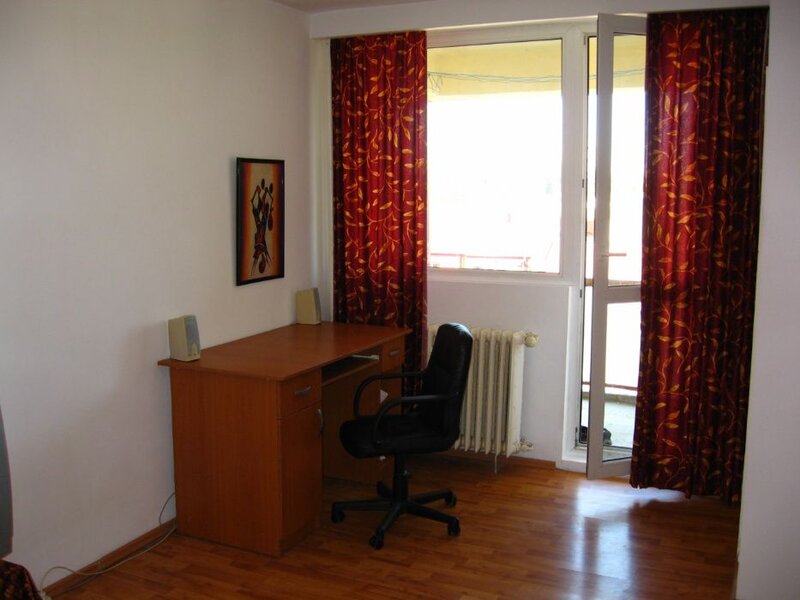 Titan, str. Ghita Seban